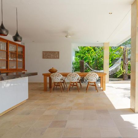Villa Rasa Senang, With Private Cook And Pool Karangasem  Ngoại thất bức ảnh