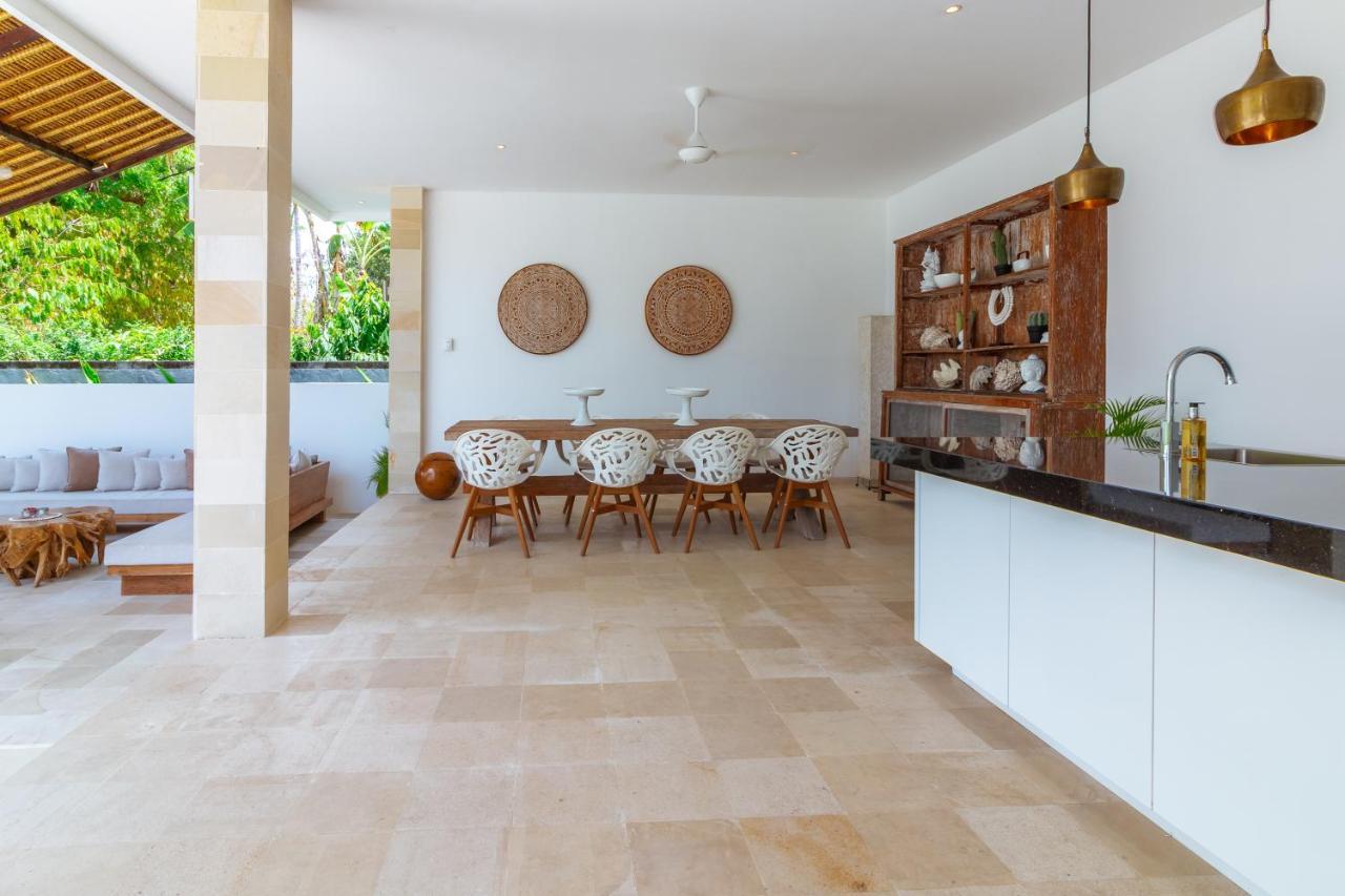 Villa Rasa Senang, With Private Cook And Pool Karangasem  Ngoại thất bức ảnh