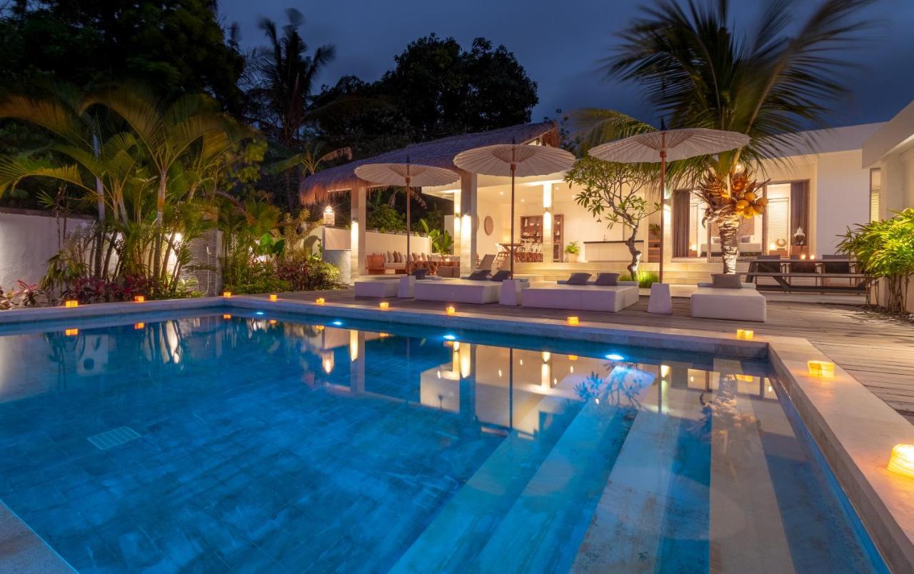 Villa Rasa Senang, With Private Cook And Pool Karangasem  Ngoại thất bức ảnh